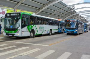 Linhas R-18, D-32 e R-06 ganham mais veículos e alterações de horários
