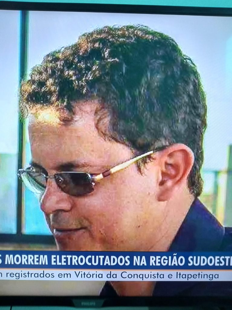 Professor Altemar Brito Lima, da UESB de Vitória da Conquista, morre eletrocutado em casa