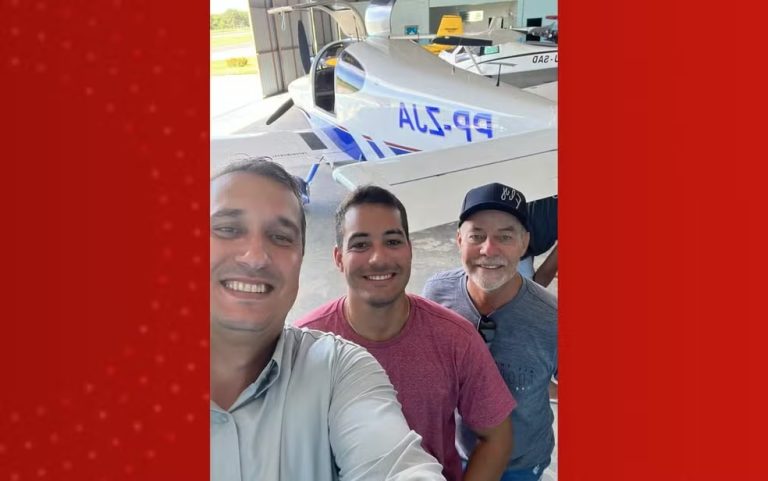 Corpos das vítimas de queda de avião na Bahia são sepultados sob forte comoção