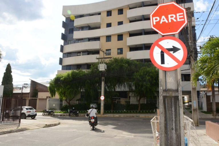 Mais ruas de Vitória da Conquista passam a ser mão única, confira no link