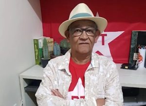 Motociclista suspeito de atropelar vice-presidente do PT em Vitória da Conquista se apresenta e é liberado