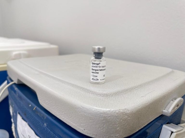 Estoque de vacinas contra dengue esgotou em Vitória da Conquista sem previsão de reabastecimento