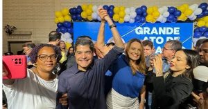 Com presença de ACM Neto, Sheila Lemos lança pré-candidatura à reeleição em Conquista