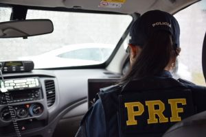 Criança de 11 anos viaja sozinha de SP para Vitória da Conquista e é resgatada pela PRF