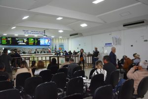Câmara propõe aumento salarial para Prefeita, Vice, secretários e outros ; Confira valores