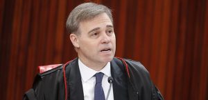 TSE anula sanção ao MDB por suposta propaganda partidária para a promoção pessoal de Lúcia Rocha