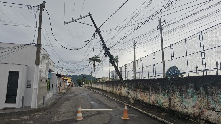 Estado de emergência em Itambé: Cidade está sem serviços de telefonia e internet