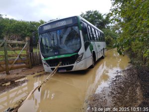 Urgente: Semob suspende transporte público em algumas localidades após temporal
