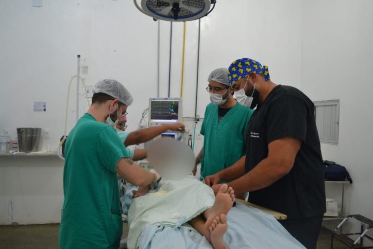 Hospital Esaú Matos reforça organização no atendimento e esclarece mudanças na rede de saúde