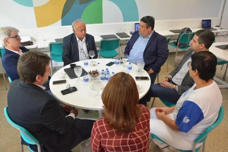 Câmara e Federação das Indústrias discutem fortalecimento econômico de Conquista e região