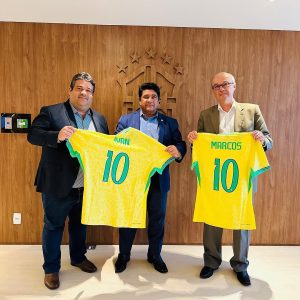 Ivan Cordeiro discute projetos sociais com a CBF no Rio de Janeiro
