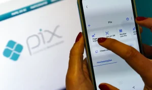 PIX por aproximação x PIX tradicional: qual a diferença entre os métodos de pagamento?