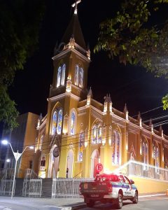Arquidiocese de Vitória da Conquista realiza Santa Missa em sufrágio do Papa Francisco