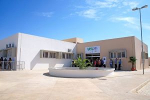 Funcionários terceirizados dos Hospitais Estaduais em Vitória da Conquista estão sem receber salários