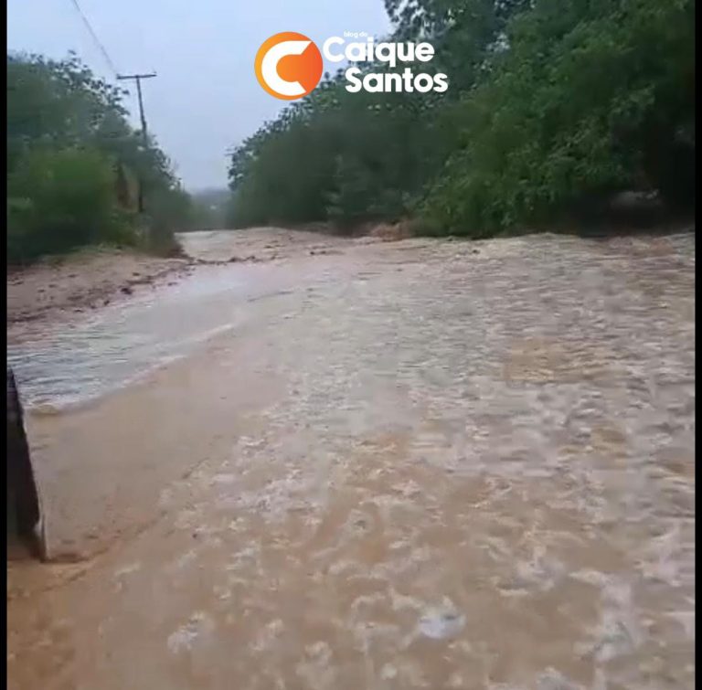 Chuvas intensas começam a se espalhar pela região, confira os vídeos