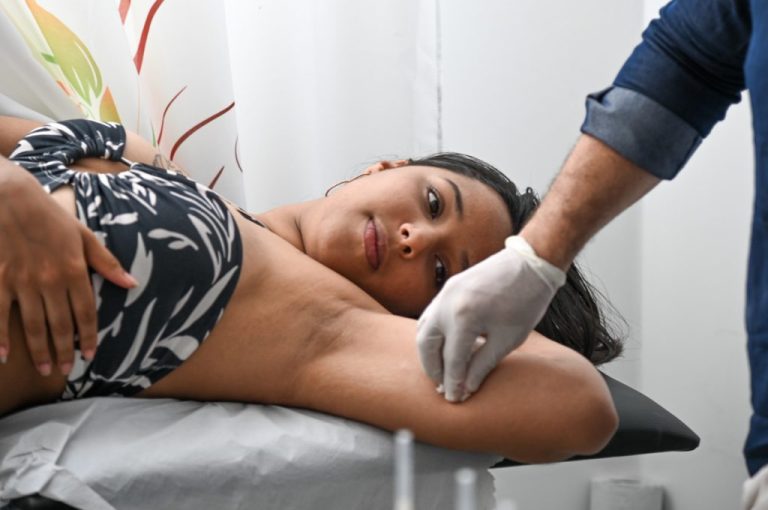 Secretaria Municipal de Saúde inicia implante contraceptivo Implanon em adolescentes para prevenção da gravidez