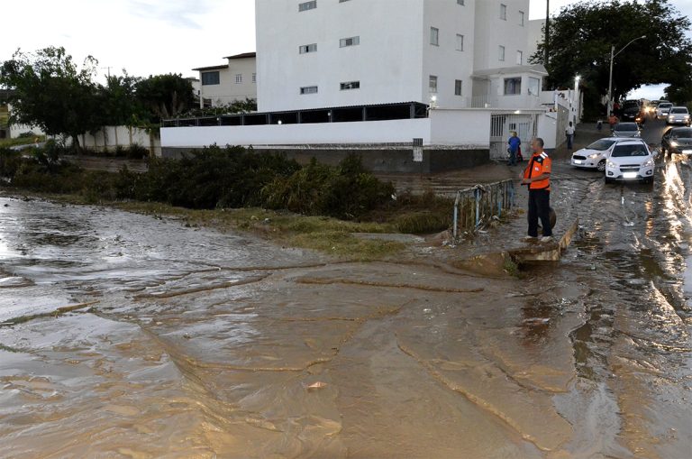 Vitória da Conquista está em alerta amarelo para chuvas intensas