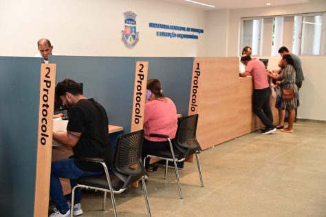 Carnê de IPTU e documentos para solicitação de isenção em Vitória da Conquista