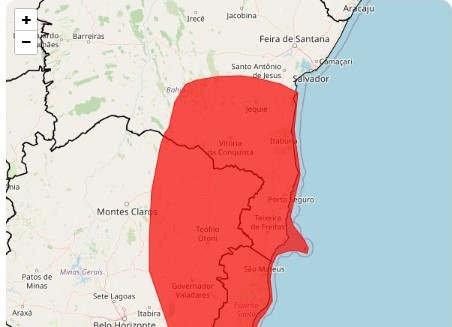 Chuva intensa em Vitória da Conquista durante alerta vermelho do Inmet