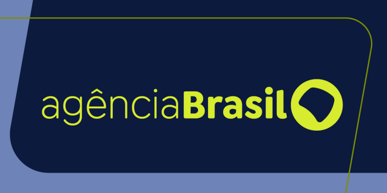 Naufrágio no Amazonas: Terceira  vítima é sepultada enquanto buscas por cinco desaparecidos prosseguem