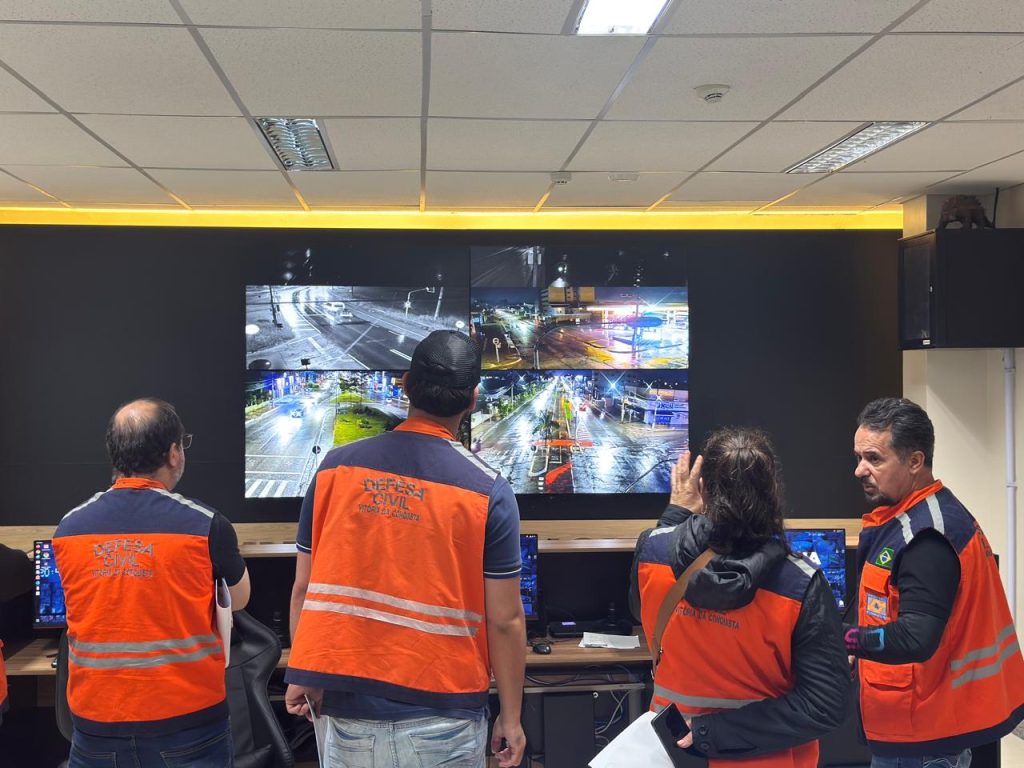 Quedas de árvores, famílias desalojadas e interdições em Vitória da Conquista; Confira dados atualizados