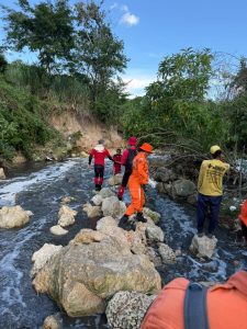 URGENTE: Corpo de mulher é encontrado durante as buscas no rio Verruga em Itambé