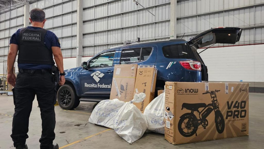 Receita Federal apreende R$ 150 mil em mercadorias irregulares durante operação em Vitória da Conquista