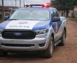 Homem é preso por matar dois cães a pauladas na zona rural de Cândido Sales
