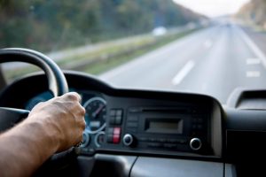 Sesab abre processo seletivo com 41 vagas para motoristas com vagas para Vitória da Conquista