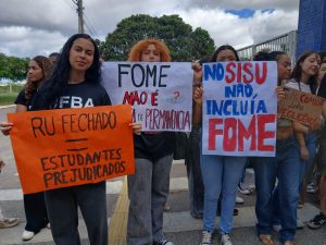 Estudantes da UFBA em Vitória da Conquista: “Fome também reprova”