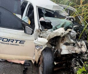 Urgente: Pai e filha estão entre as vítimas de grave acidente na estrada Itambé – Itapetinga