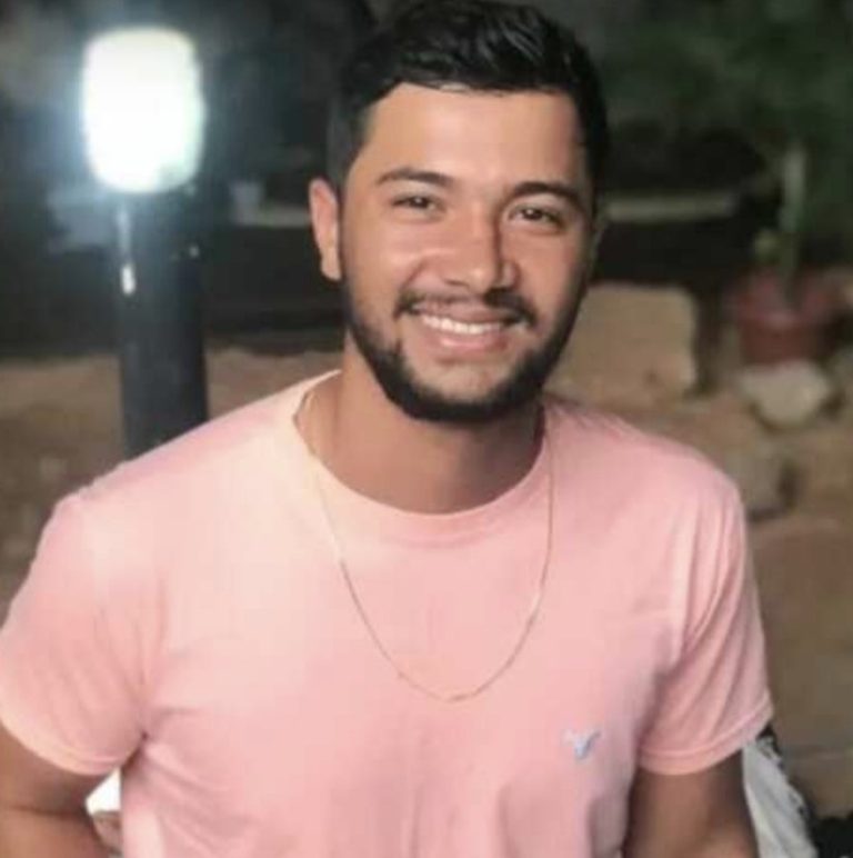 Jovem motociclista morre após colisão com animais soltos no Anel Viário de Vitória da Conquista