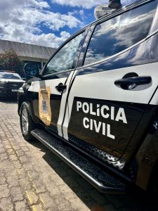 Mulher investigada por atear fogo no ex-companheiro é presa em Vitória da Conquista