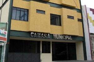Câmara de Vitória da Conquista prorroga contrato de R$ 81,1 mil com empresa de papelaria