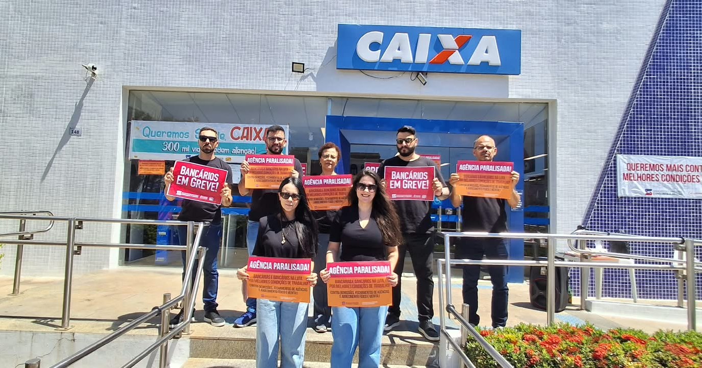 Bancários da Caixa em mobilização em Vitória da Conquista