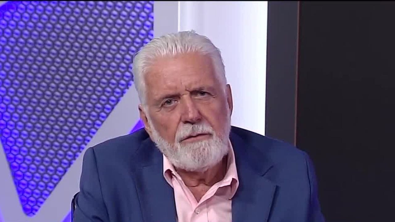 Jaques Wagner durante entrevista à BandNews TV