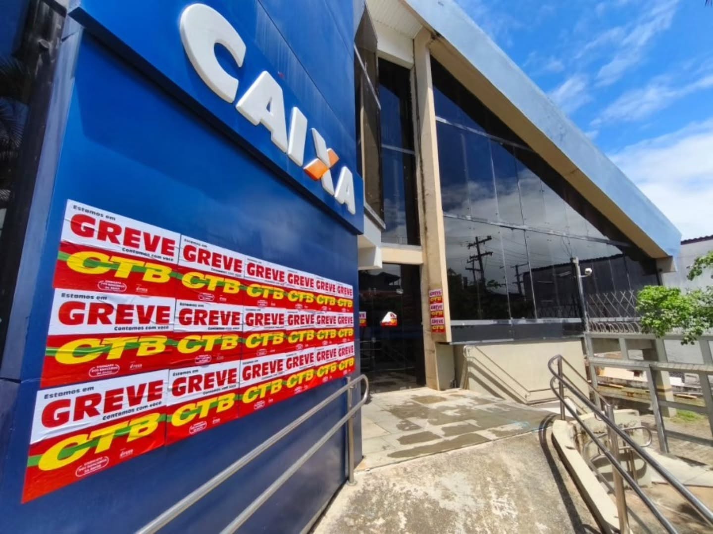 Card do Sindicato dos Bancários sobre decisão do TST na greve da Caixa
