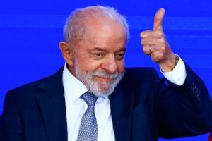 URGENTE: Senado aprova em primeiro turno PEC que acaba com escala 6×1