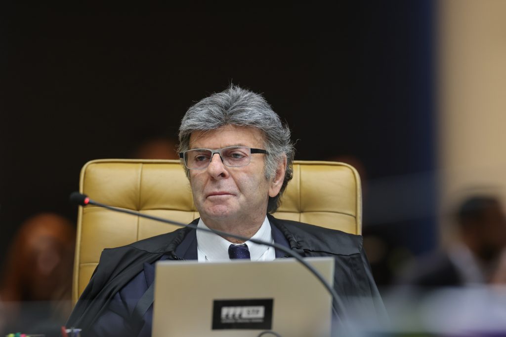 Fux pede acesso a inquéritos de Moraes que podem afetar condenações de Bolsonaro