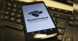 Caiu na malha fina? Receita avisa quase 500 mil contribuintes; veja como corrigir