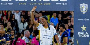 Ronaldinho voltará a jogar aos 46 anos pelo Ravenna, anuncia clube italiano