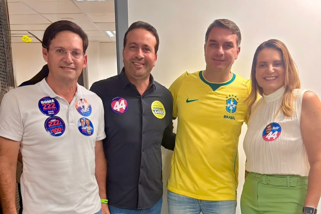 “Sei na pele o que é sofrer perseguição por pensar diferente”, diz Sheila ao pedir votos para Flávio