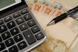 STJ autoriza penhora de parte do salário para quitar dívida civil
